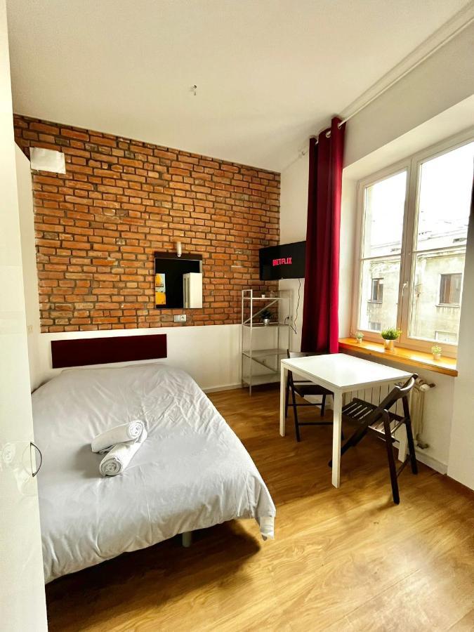 Bezagenta Rooms Centrum Warszawa Exteriör bild