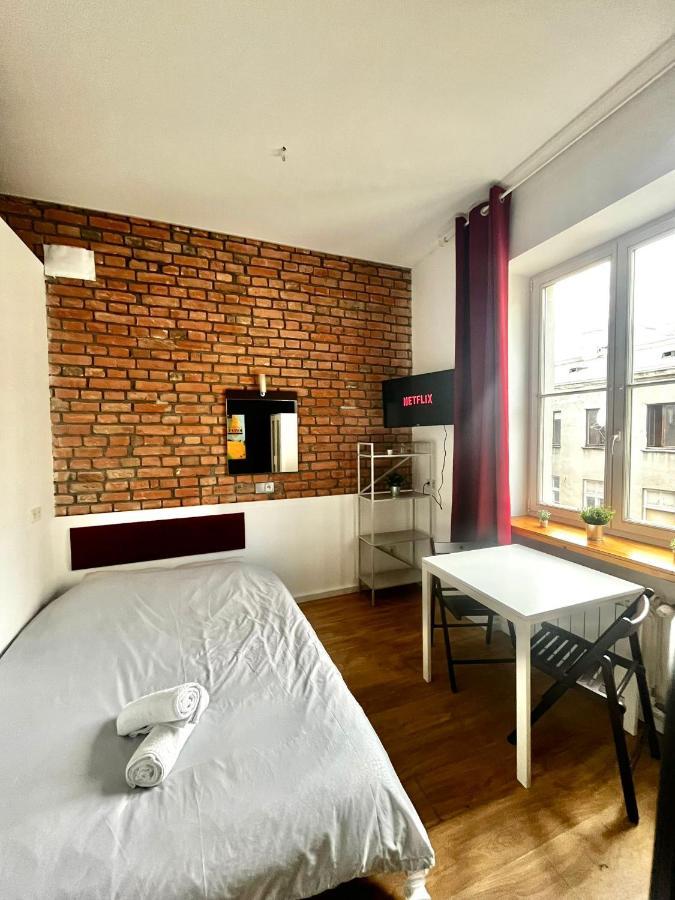 Bezagenta Rooms Centrum Warszawa Exteriör bild