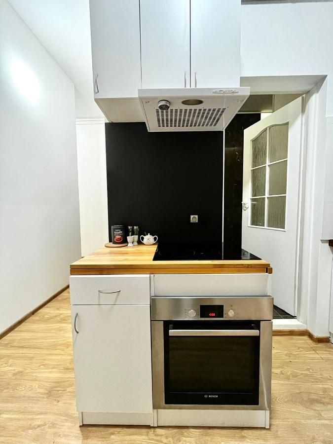 Bezagenta Rooms Centrum Warszawa Exteriör bild