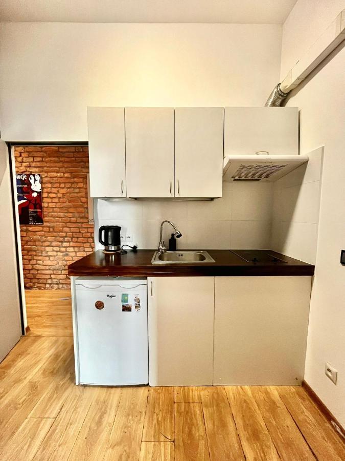 Bezagenta Rooms Centrum Warszawa Exteriör bild