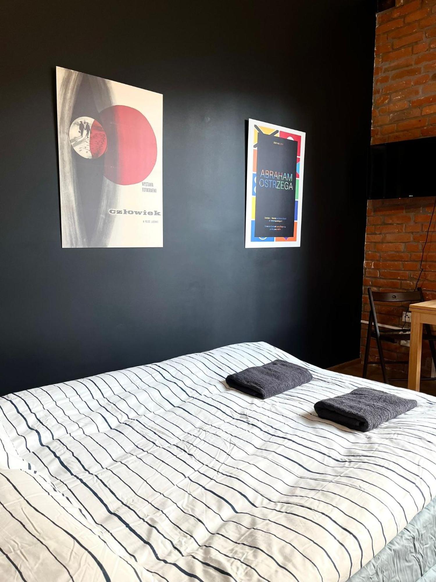 Bezagenta Rooms Centrum Warszawa Rum bild