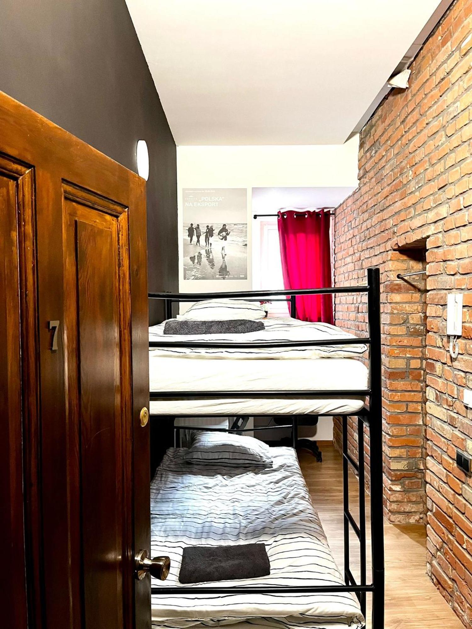 Bezagenta Rooms Centrum Warszawa Rum bild