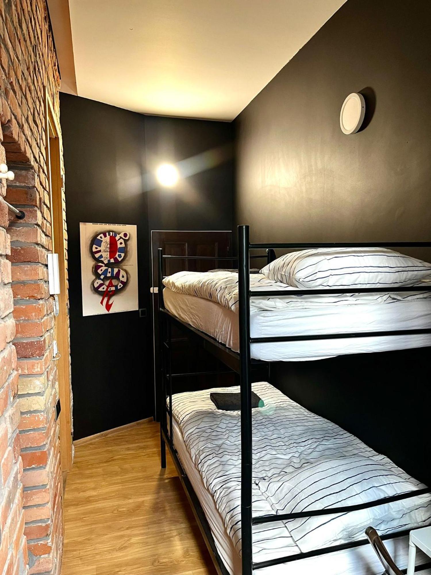Bezagenta Rooms Centrum Warszawa Rum bild