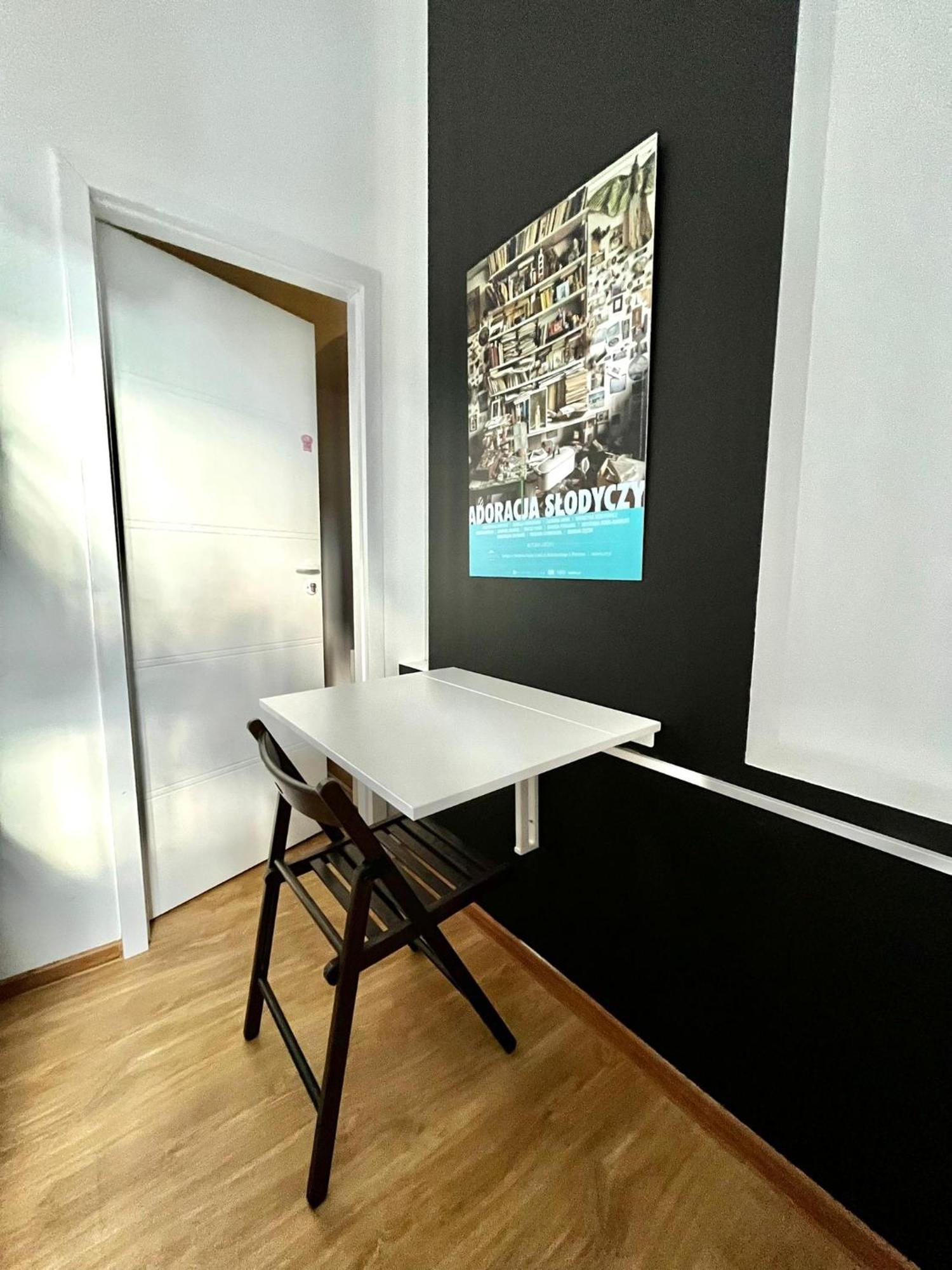Bezagenta Rooms Centrum Warszawa Rum bild
